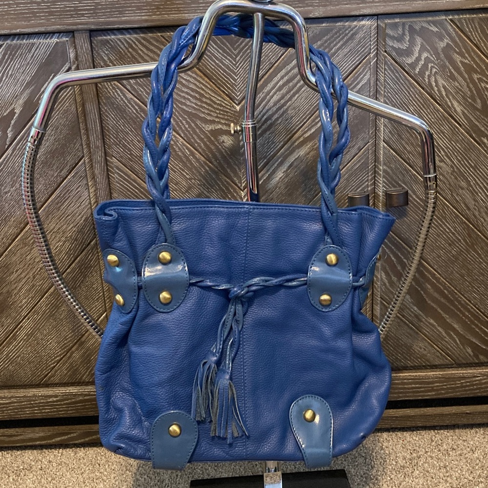 Michael Rome Blue pebble Leather shoulder bag, new condition